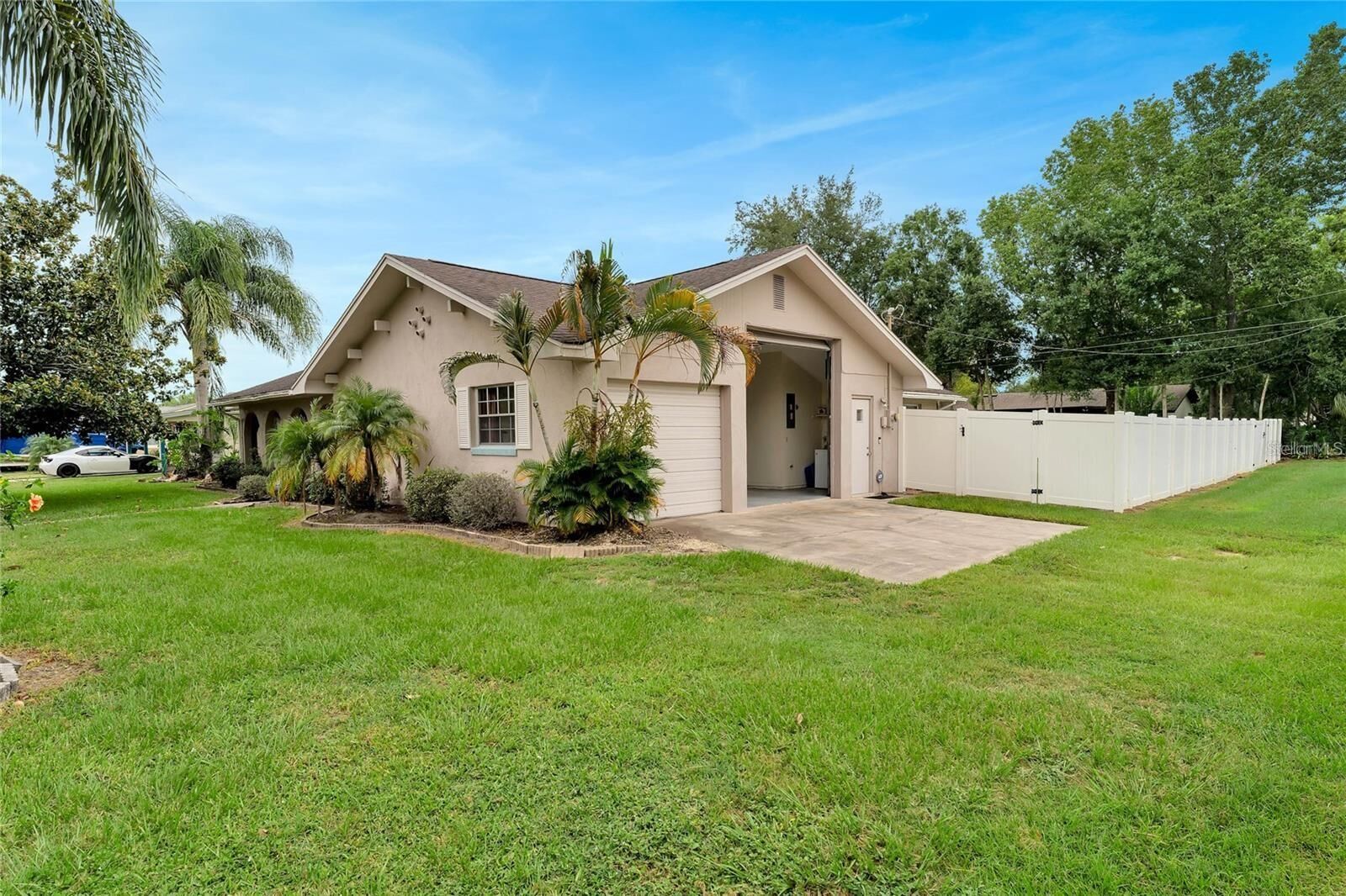 Property Photo:  343 Michigan Ave  FL 34769 