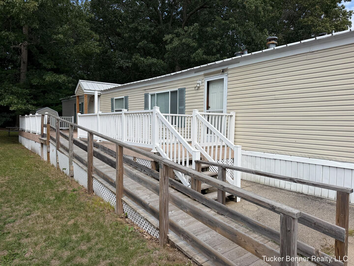 Property Photo:  5048 Valentine Street  MI 49442 