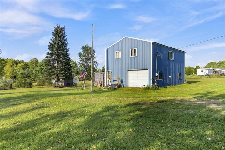 Property Photo: 3385 W 108th Street MI 49327