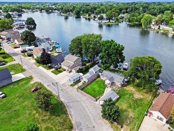 Property Photo:  435 S Lakeside Drive  MI 49254 