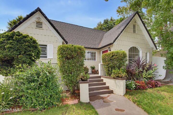 Property Photo:  3935 Alla Road  CA 90066 