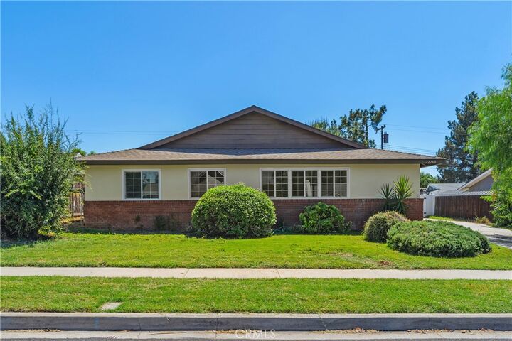 Property Photo:  22263 De Berry  CA 92313 