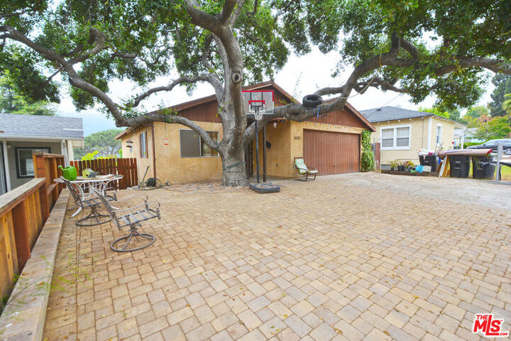 Property Photo:  3630 2nd Avenue  CA 91214 