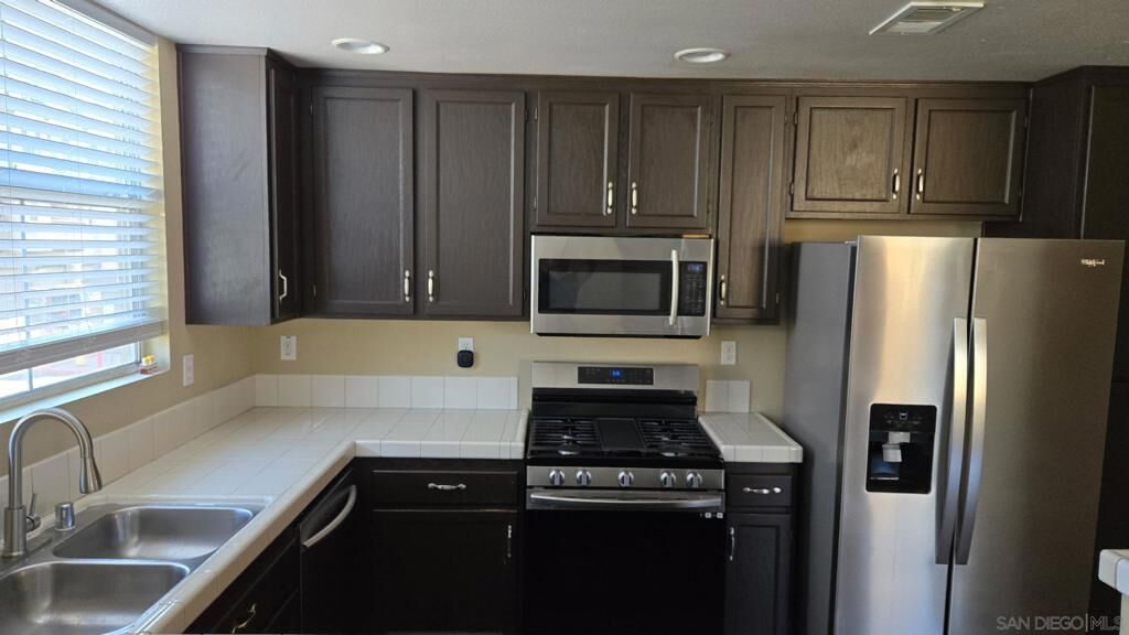 Property Photo:  1356 Nicolette Ave 1413  CA 91913 