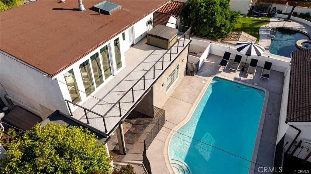 Property Photo:  523 E Fairmount  CA 91501 