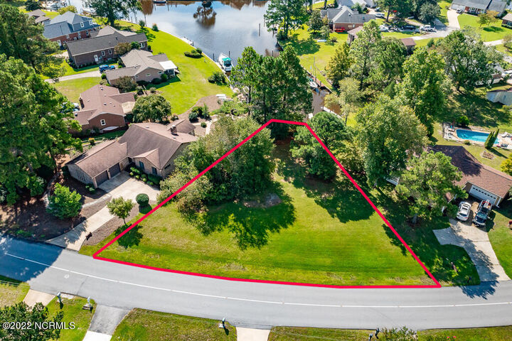 Property Photo: 1304 Pelican Drive NC 28560