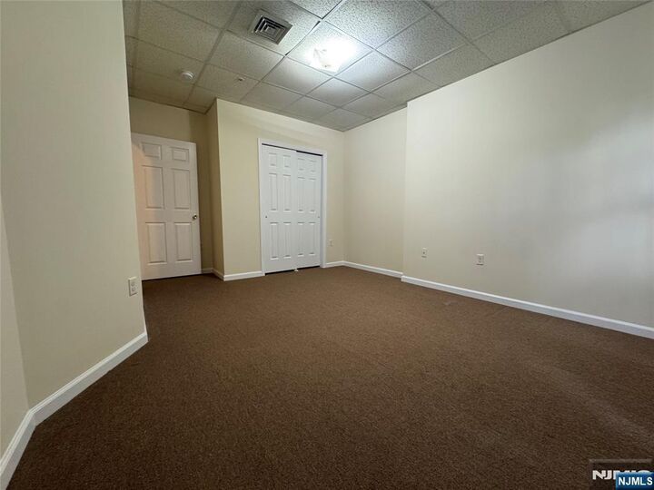 Property Photo:  146 Midland Avenue 1  NJ 07032 