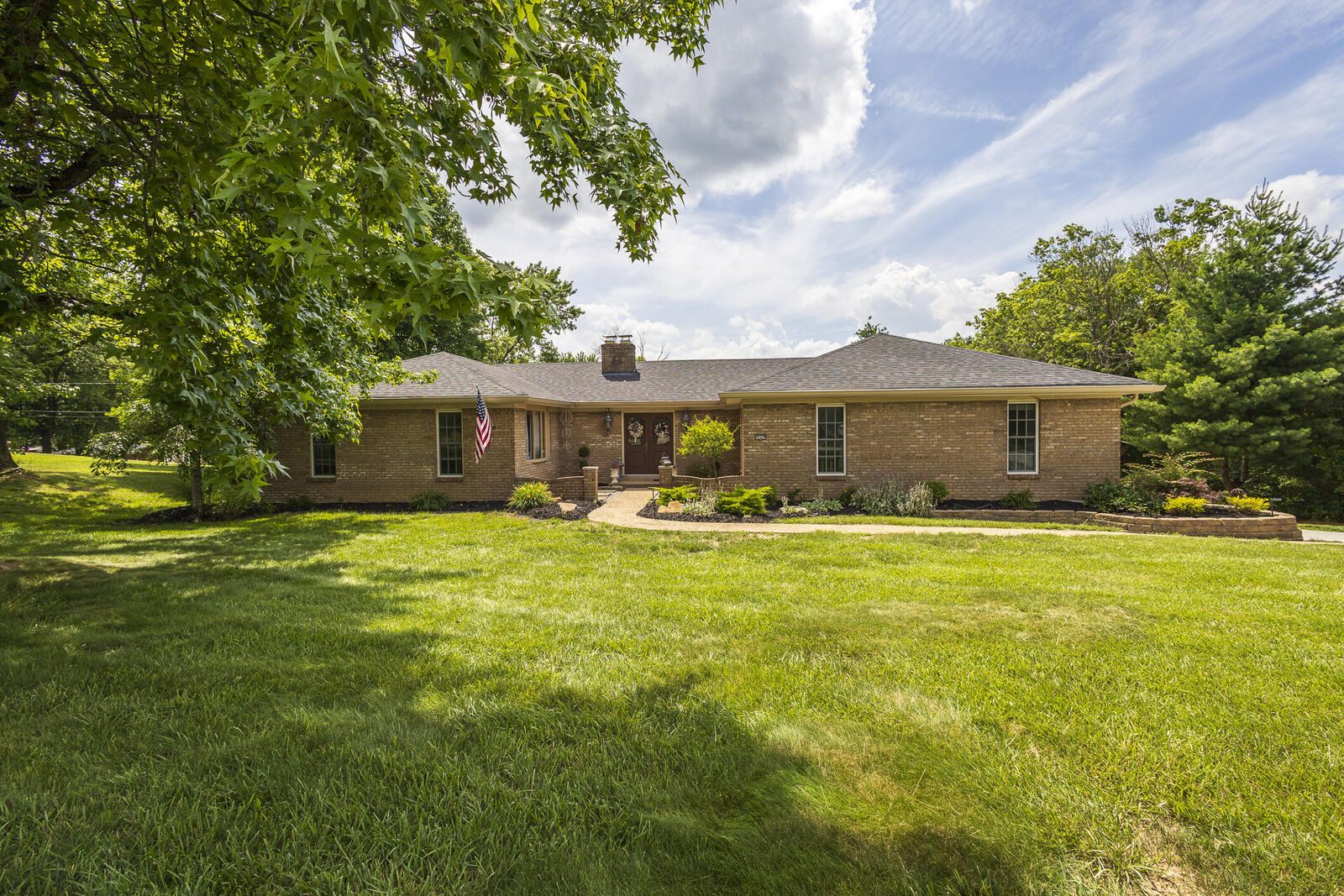Property Photo:  10509 Killarney Drive  KY 41091 