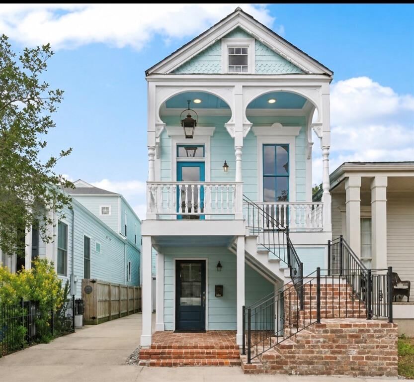Property Photo:  6308 Patton Street  LA 70118 