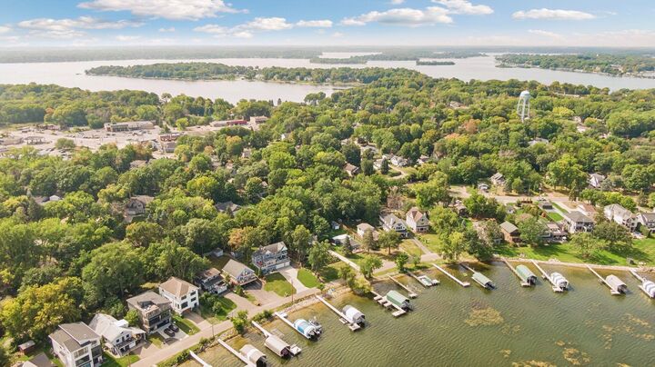 Property Photo:  2300 Olive Avenue  MN 55391 