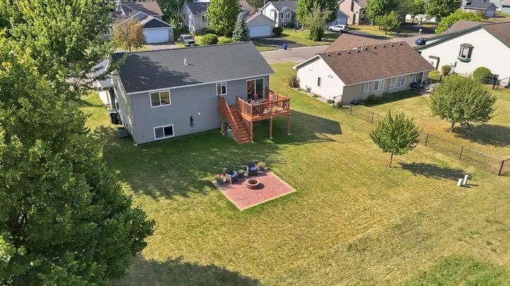 Property Photo:  1381 Pheasant Run  WI 54017 