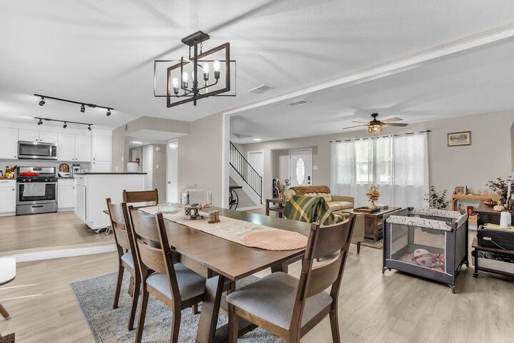 Property Photo:  2416 Summer Place Drive  TX 75062 