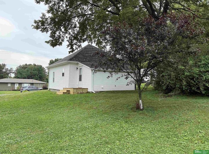 Property Photo:  201 Webster Street  IA 51652 