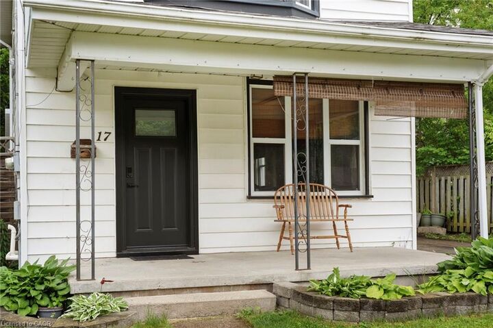 Property Photo: 17 Bertha Street ON N3Y 3M6