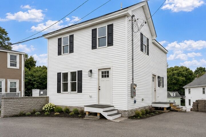 Property Photo:  11 Hovey St  MA 01801 