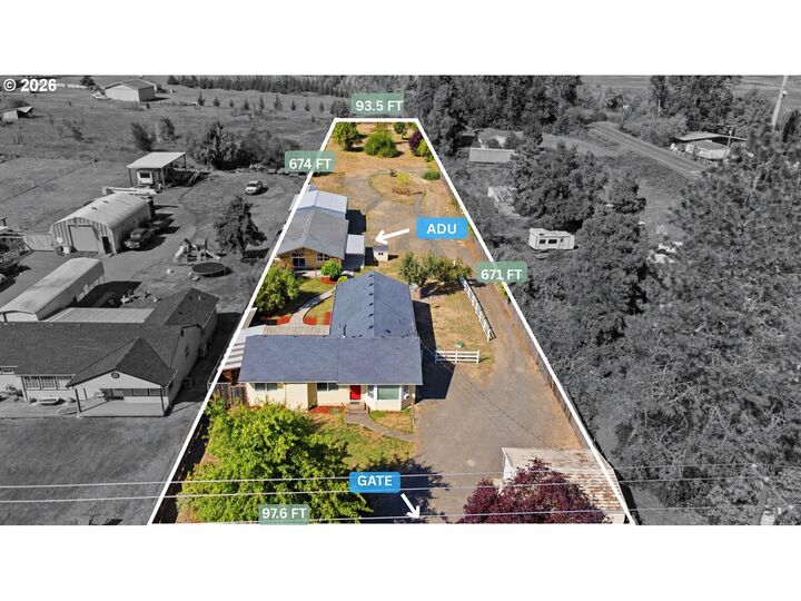 Property Photo: 28821 Royal Ave OR 97402