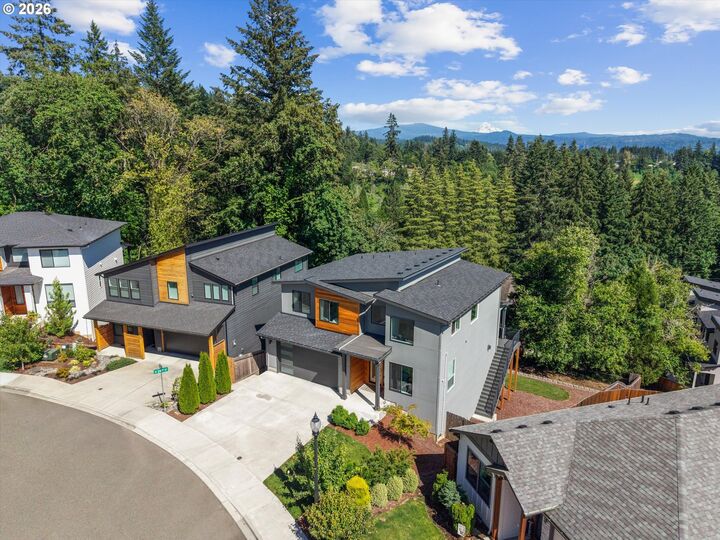 Property Photo: 2400 N S St WA 98671