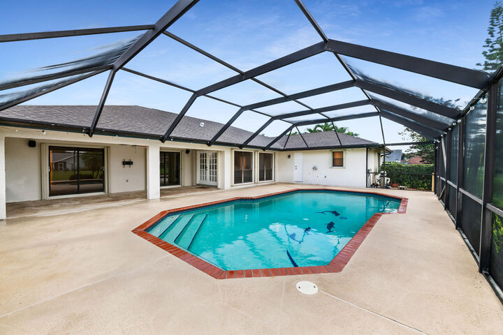 Property Photo:  14358 Blackberry Drive  FL 33414 