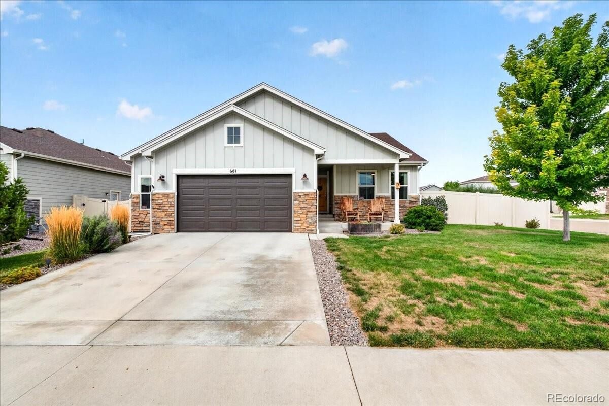 Property Photo:  681 Cimarron Trail  CO 80610 