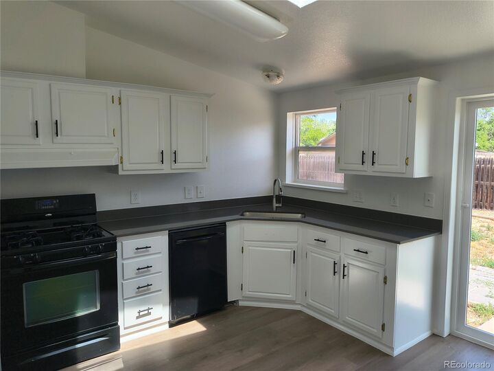 Property Photo: 100 Wenatchee Street CO 80603