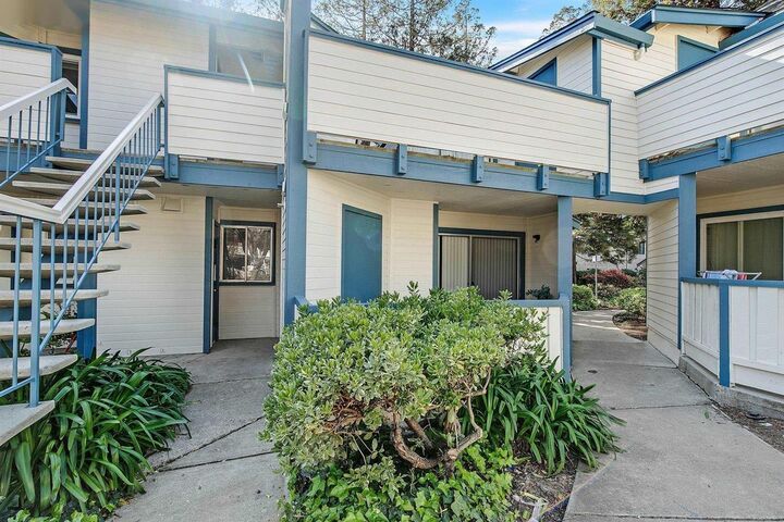 Property Photo: 46852 Winema Common CA 94539