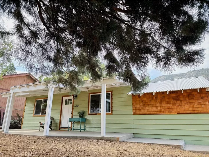 Property Photo:  6513 Lowry Lane  CA 93225 