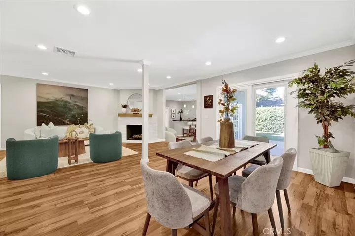Property Photo:  6521 Baird  CA 91335 