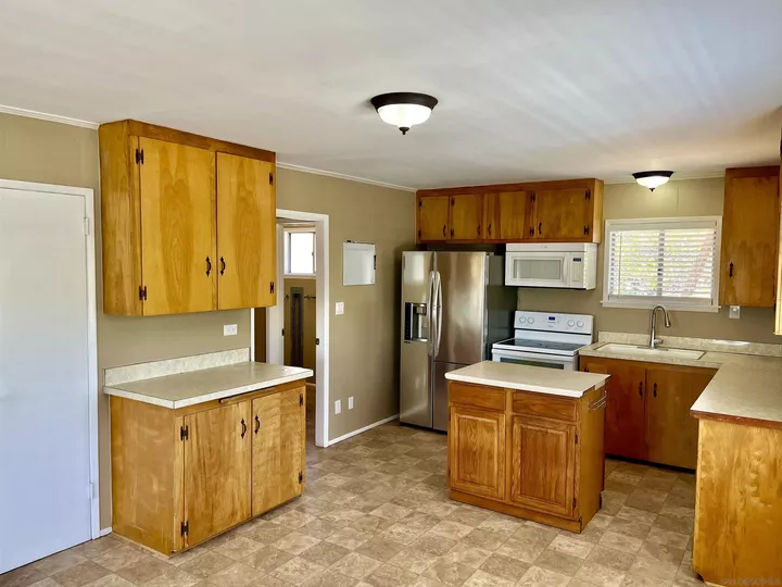 Property Photo:  3406 Winward Drive  CA 92036 