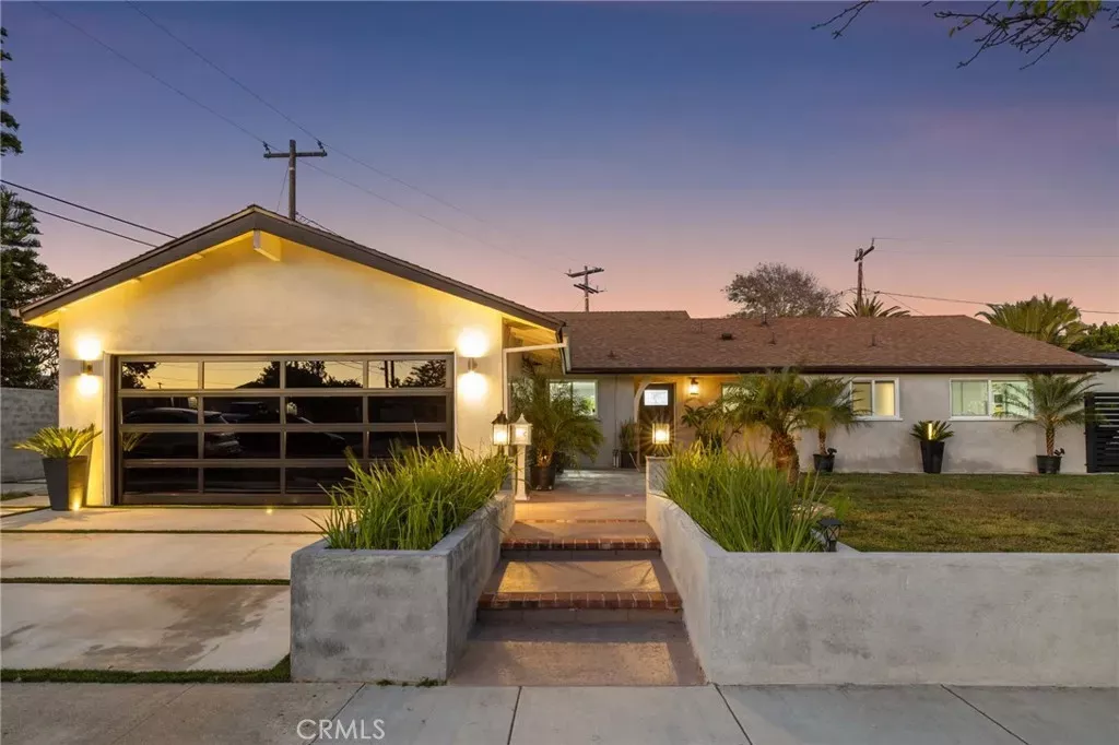Property Photo:  2750 San Carlos  CA 92626 