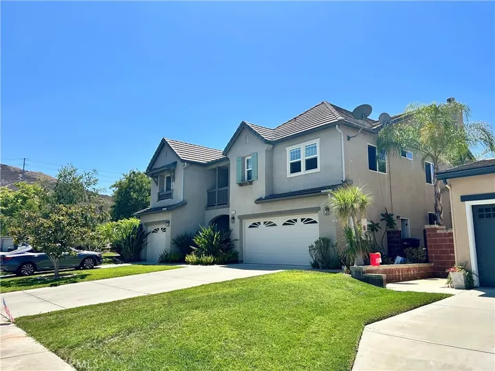 Property Photo: 3089 Lilac Cir CA 92563
