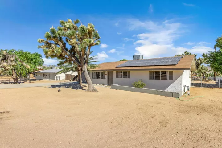 Property Photo:  56616 Mountain View Trail  CA 92284 