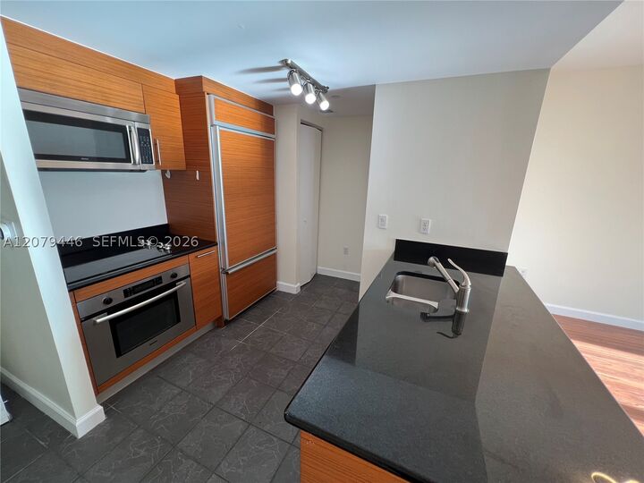 Property Photo: 50 Biscayne Blvd 4507 FL 33132