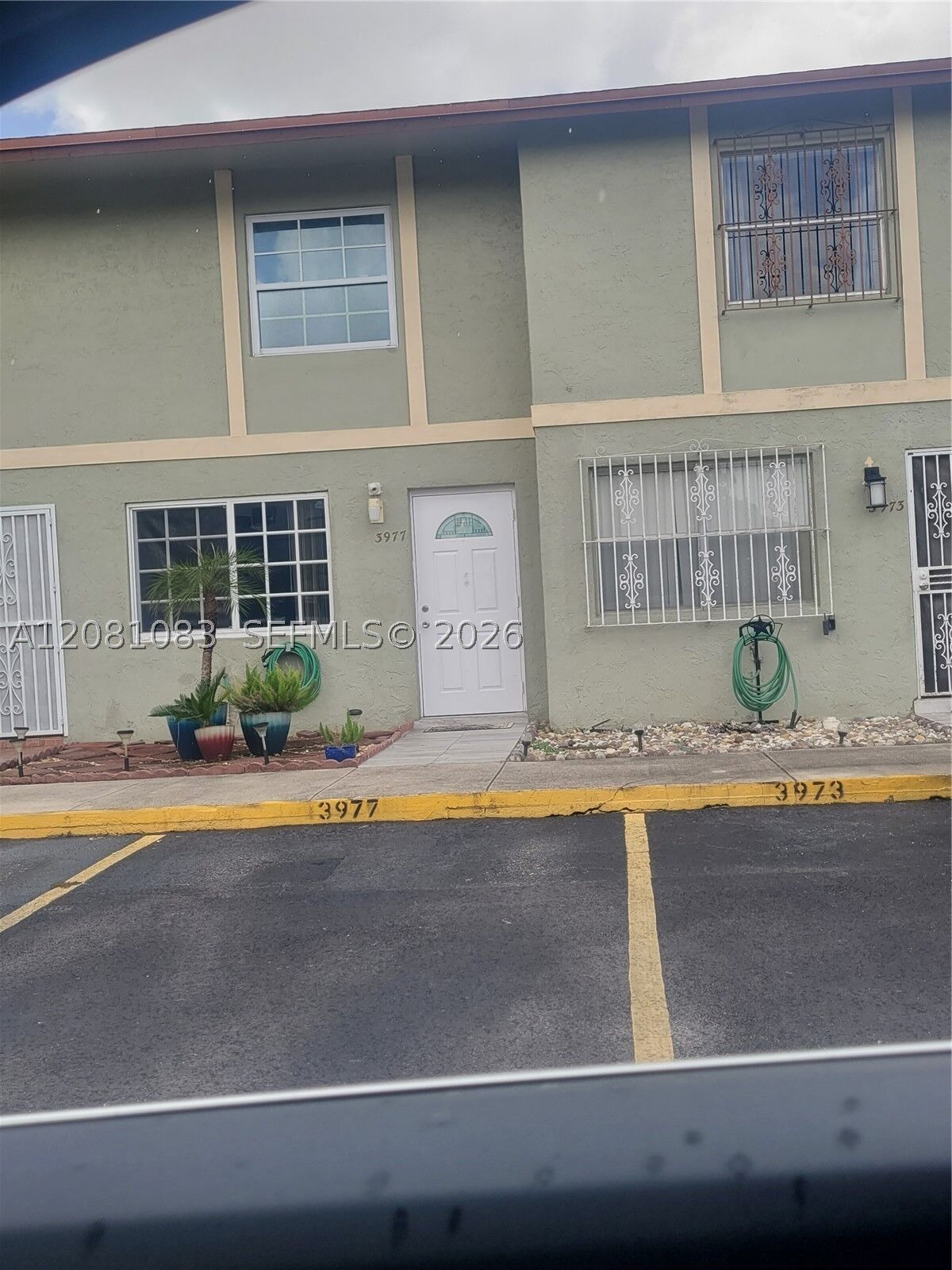 Property Photo:  3973 W 9th Ln 3  FL 33012 
