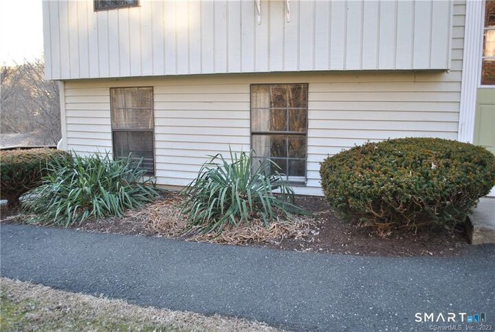 Property Photo:  179 Aspetuck Village 179  CT 06776 