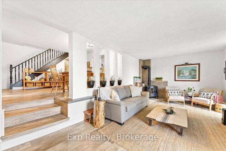 Property Photo:  26 Sherbourne Street N  ON K0L 1C0 