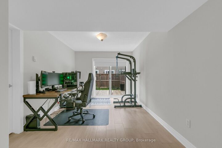 Property Photo:  167 Gelderland Private  ON K2V 0H8 