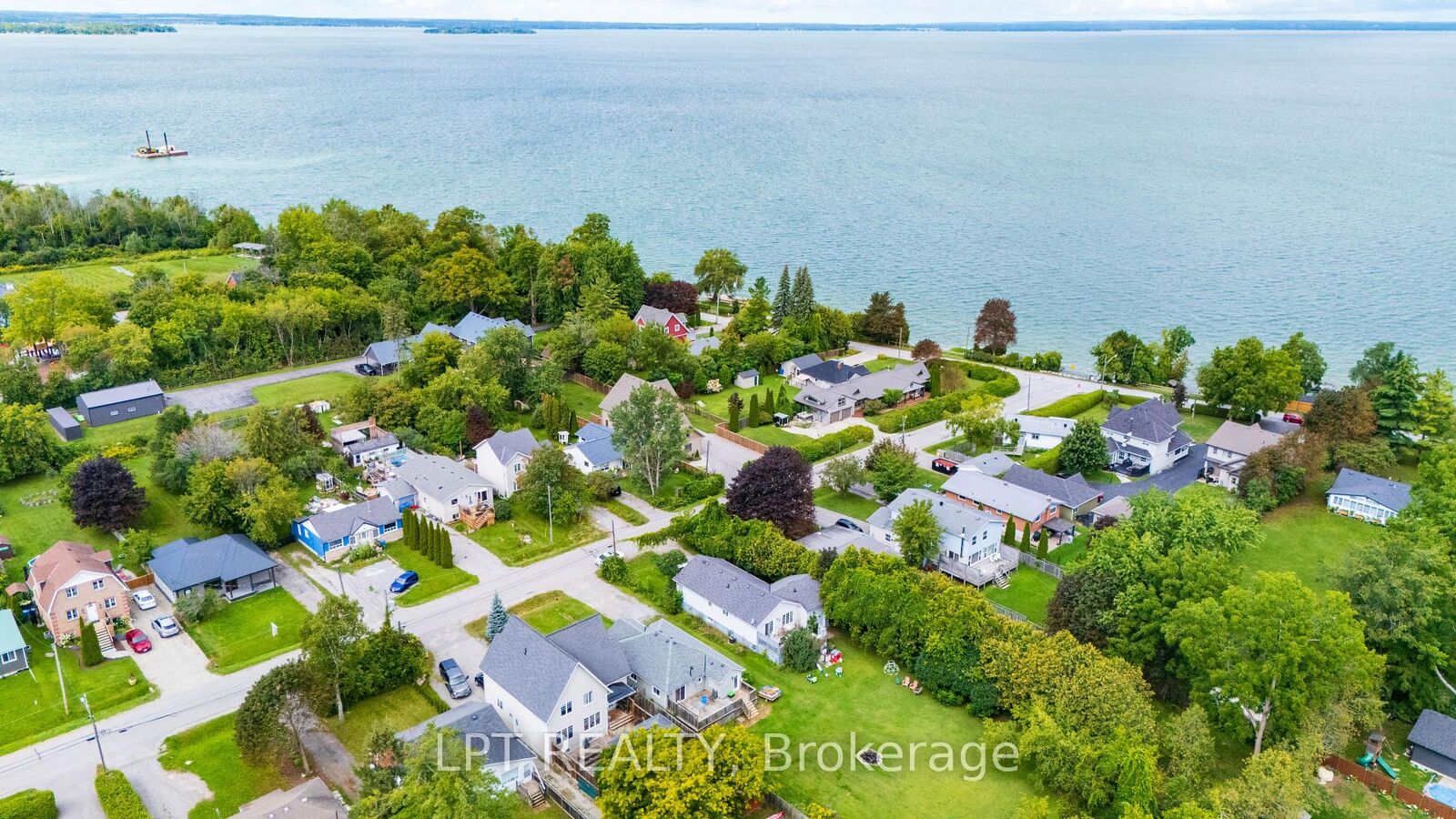 Property Photo:  837 Montsell Avenue  ON L0E 1S0 