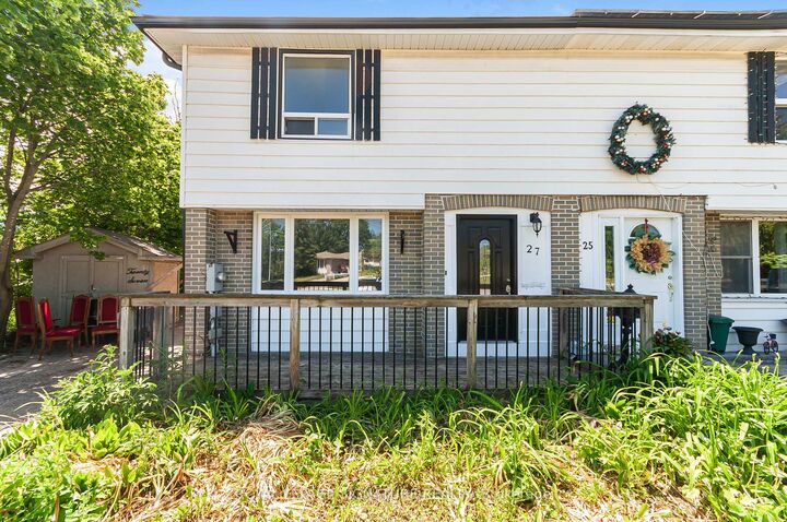 Property Photo:  27 Daphne Crescent  ON L4M 2Y7 