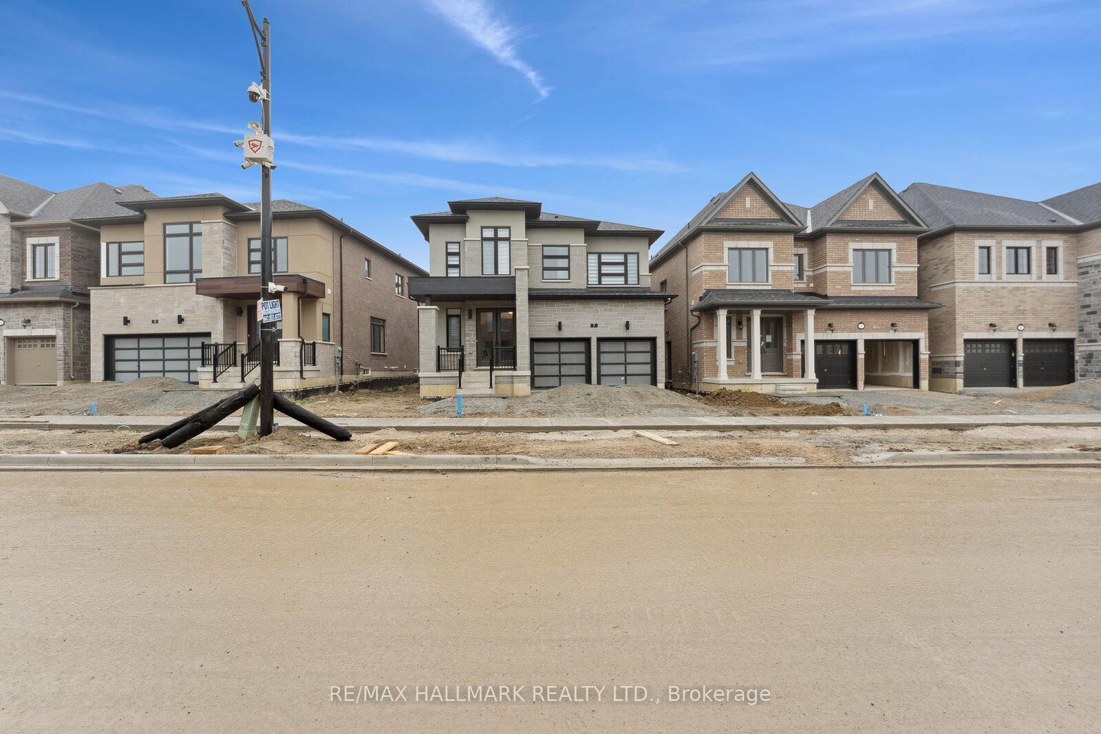 Property Photo: 7 Kessler Drive ON L6R 0B8