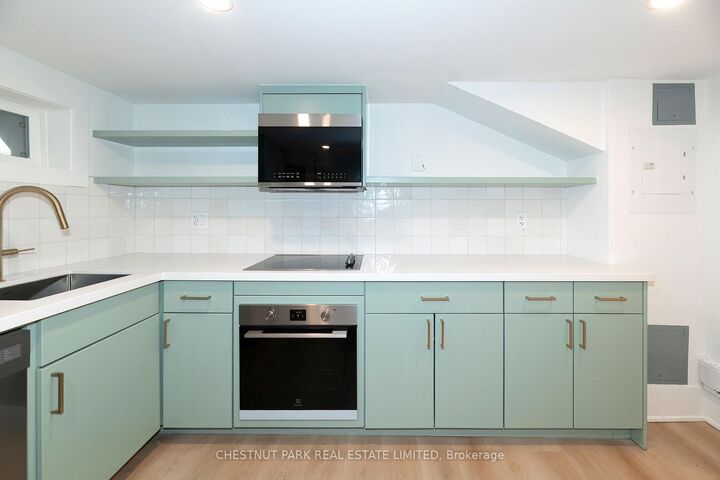 Property Photo: 1105 Queen Street Lower ON M4M 1K7