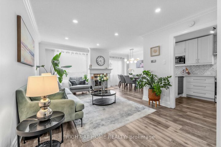 Property Photo:  2065 Amherst Heights Court 21  ON L7P 4R8 