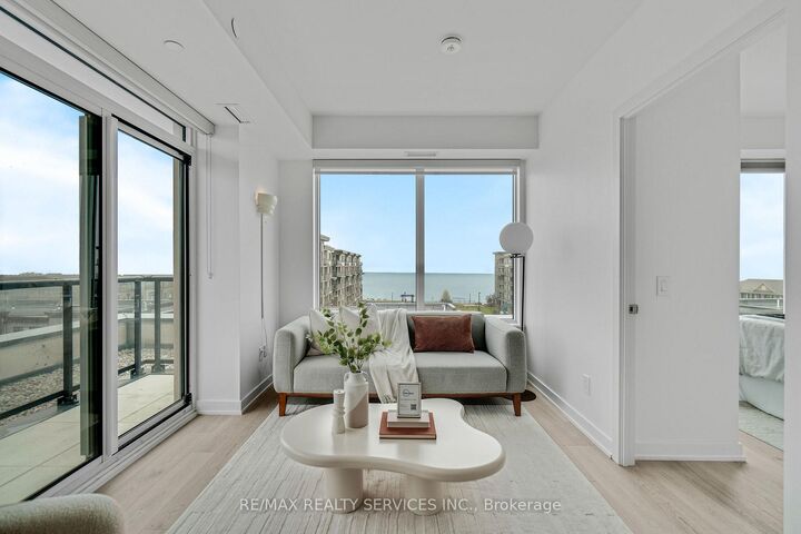 Property Photo:  385 Winston Road 505  ON L3M 4E8 