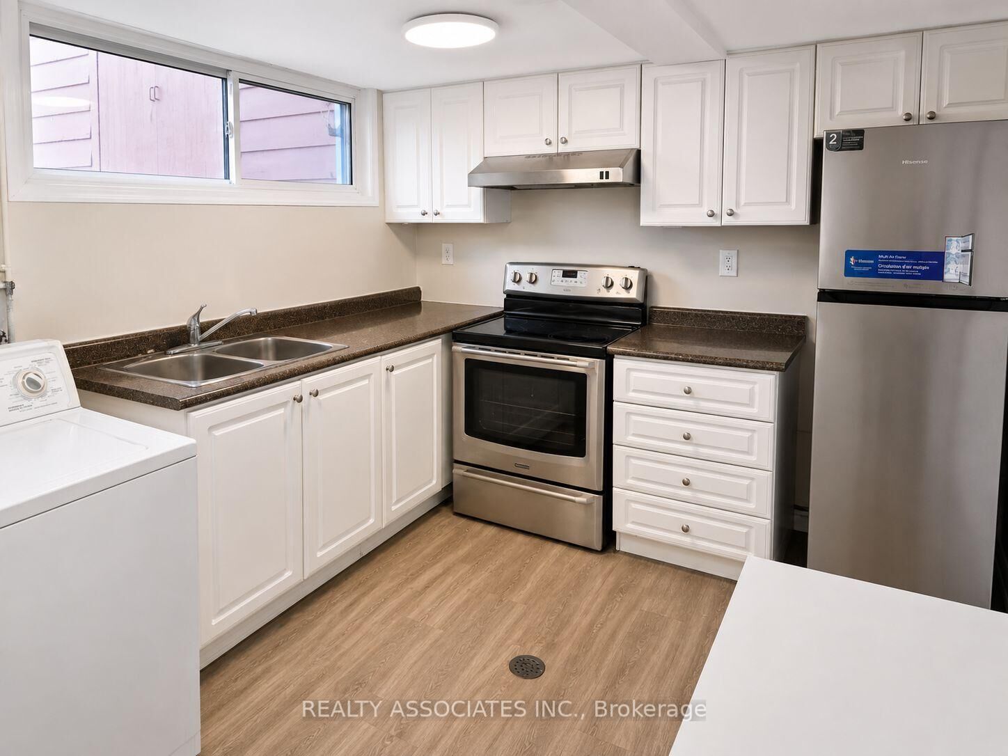 Property Photo:  60 Beacham Crescent Lower  ON M1T 1N1 