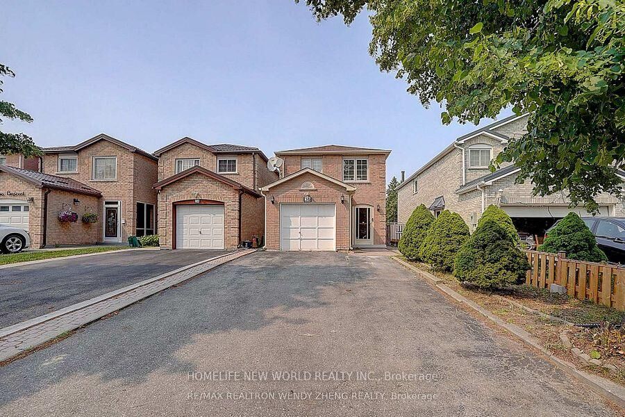 Property Photo:  36 Chloe Crescent  ON L3S 2H5 