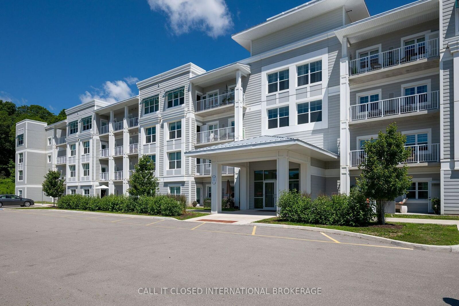Property Photo:  100 The Promenade N/A 211  ON N5L 0B7 