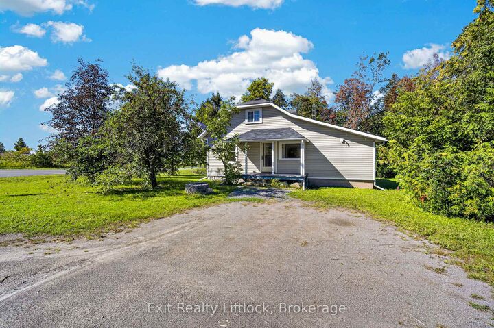 Property Photo:  1952 County Rd 6 Road  ON K0L 2H0 