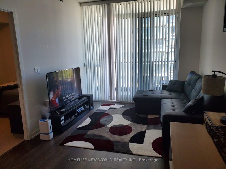 Property Photo:  52 Forest Manor Drive 1207  ON M2J 1M6 