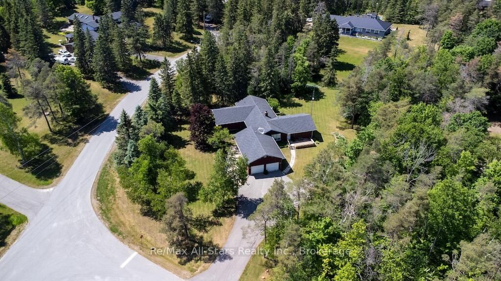 Property Photo:  32 Forest Drive  ON L0A 1A0 