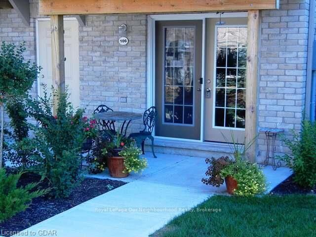 Property Photo:  35 Mountford Drive 106  ON N1E 0G6 