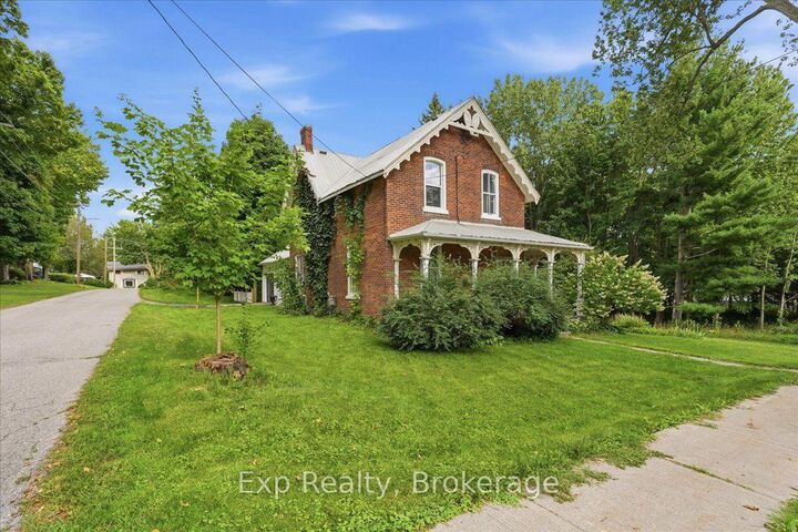 Property Photo:  143 Edward Street  ON K0K 3E0 